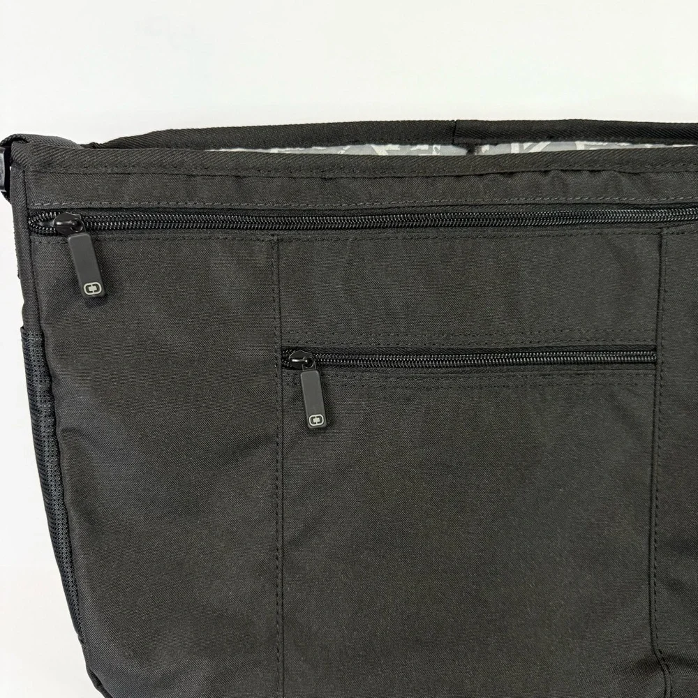 New OGIO Upton 417015 Messenger Bag 17 Inch Laptop Urban Style Durable